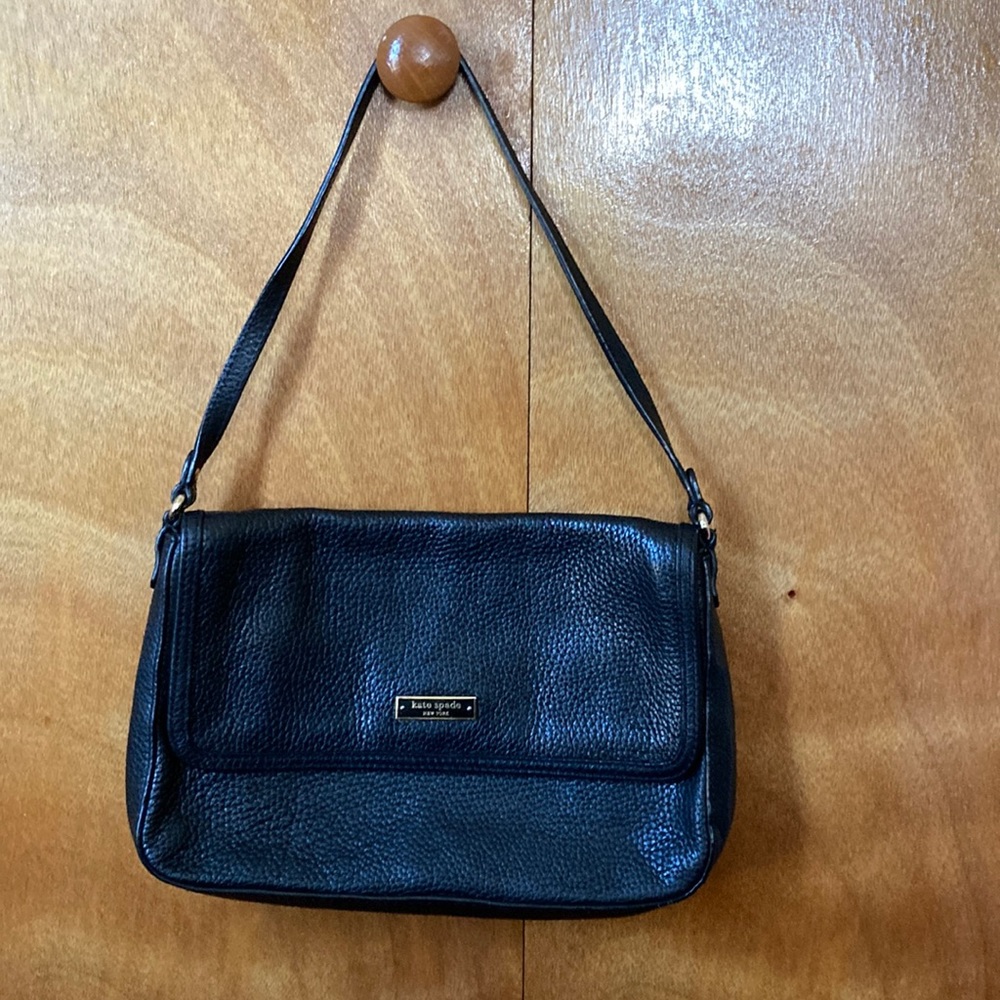 Black Kate spade purse